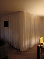 INBETWEEN GORDIJNEN MET WAVE, Huis en Inrichting, Ophalen, 200 cm of meer, Wit, Zo goed als nieuw