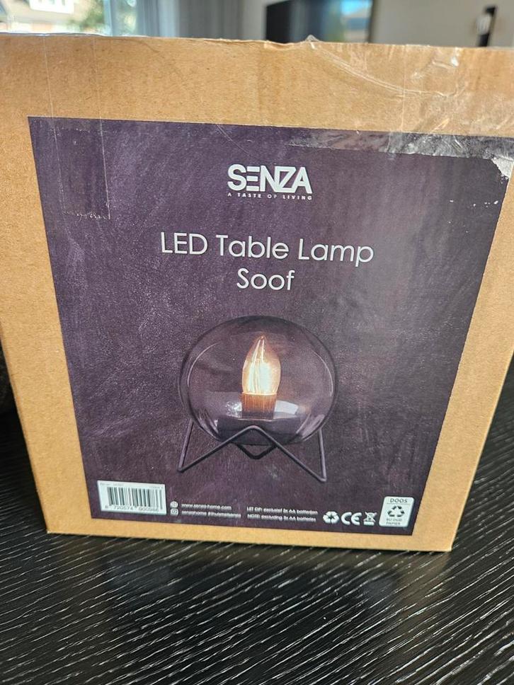 Hotel Chique Tafellamp - Stijlvol Design, Huis en Inrichting, Lampen | Tafellampen, Nieuw, Minder dan 50 cm, Glas, Metaal, Ophalen of Verzenden