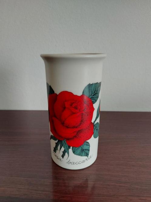 Arabia kleine vaas rosa baccara Finland Esteri Tonula 60s, Antiek en Kunst, Antiek | Keramiek en Aardewerk, Ophalen of Verzenden