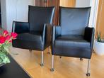 2 Zwarte Leren Eetkamerstoelen op Wieltjes, Gebruikt, Minder dan 75 cm, Leer, Ophalen of Verzenden