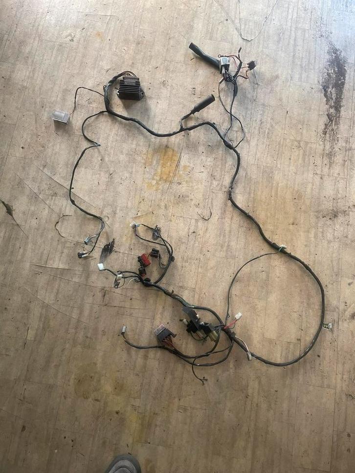 Piaggio hexagon kabelboom, Motoren, Tuning en Styling, Ophalen