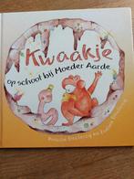 Kwaakje op schoot bij Moeder Aarde, Ophalen of Verzenden, Zo goed als nieuw, Sprookjes, Rosalie & Evelien Declerq