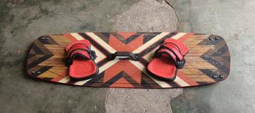 Fluid kiteboard 135 x 41cm 2021 beschikbaar voor biedingen
