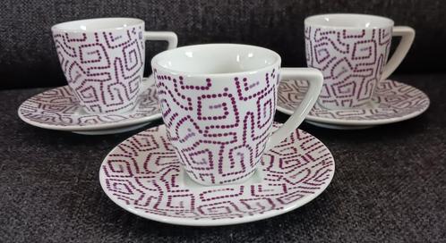 Set van 3 originele espresso kop en schotels van Nespresso, Huis en Inrichting, Keuken | Servies, Zo goed als nieuw, Kop(pen) en/of Schotel(s)