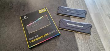 Corsair Vengeance RGB Pro CMW16GX4M2C3200C16 beschikbaar voor biedingen