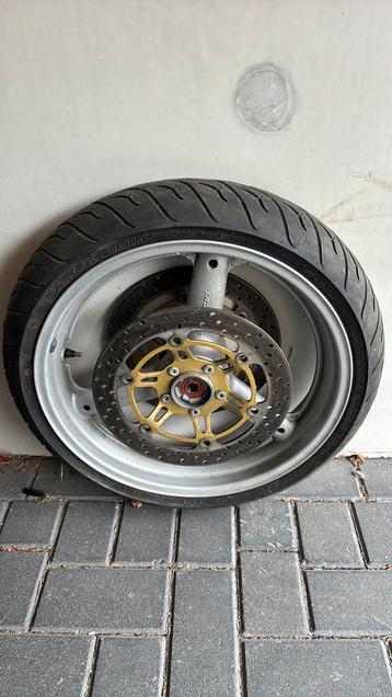 Voorwiel Suzuki SV 650 beschikbaar voor biedingen