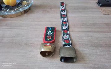 Zwitserse Koebel met Riem,  2x  beschikbaar voor biedingen