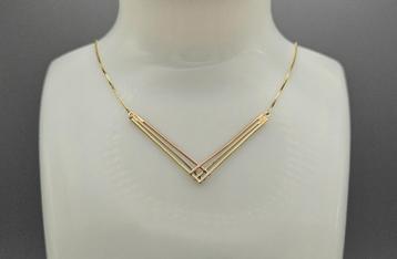 Vintage gouden ketting met 3 kleuren goudenhanger. 2025/415. beschikbaar voor biedingen