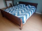 Kersenhouten 2 persoons bed, Huis en Inrichting, Ophalen, Gebruikt, Bruin, Tweepersoons
