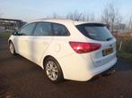 Kia cee'd Sportswagon 1.6 GDI Clima/Cruise/Navi/Camera, Voorwielaandrijving, 135 pk, Gebruikt, 4 cilinders