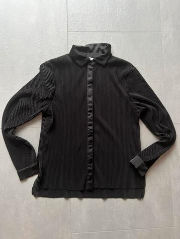 Sjieke geplisseere mango blouse! beschikbaar voor biedingen