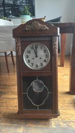 Antieke klok, Ophalen