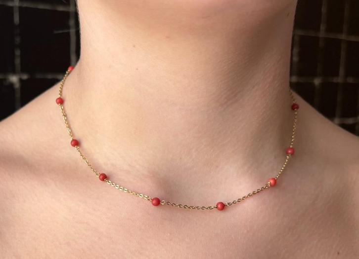 Bloedkoraal 18k gouden design dames ketting vintage, Sieraden, Tassen en Uiterlijk, Antieke sieraden, Ketting, Goud, Met edelsteen