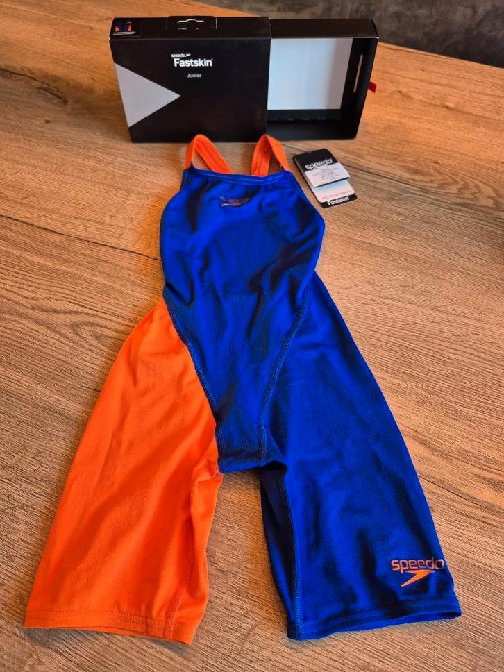 nieuwe Speedo fastskin kneeskin wedstrijd badpak maat 116, Kinderen en Baby's, Kinderkleding | Kinder-zwemkleding, Nieuw, Badpak