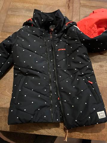 Protest ski jas en broek maat 140-146 en 2 pullies beschikbaar voor biedingen