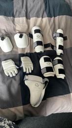 Taekwondo bescherming set maat xs - 1 keer gebruikt, Taekwondo, Maat XS of kleiner, Vechtsportbescherming, Ophalen of Verzenden