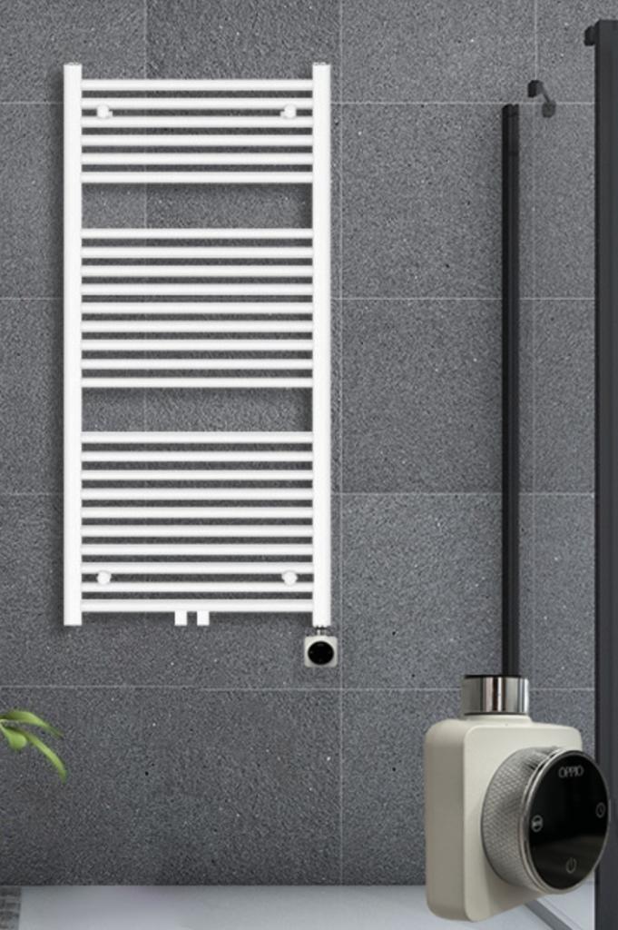 Elektrische handdoekradiator 40x120 550W/400W el. Wifi OPPIO, Doe-het-zelf en Verbouw, Verwarming en Radiatoren, Zo goed als nieuw