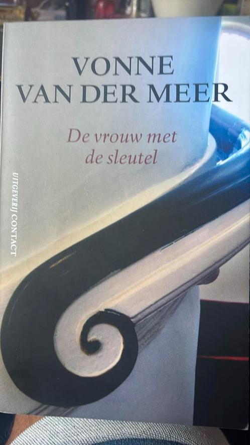 Vonne van der Meer - De vrouw met de sleutel, Boeken, Literatuur, Zo goed als nieuw, Nederland, Ophalen of Verzenden