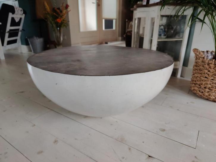 Mooie salontafel 90 cm., Huis en Inrichting, Badkamer | Complete badkamers, Gebruikt, Ophalen