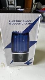 Muggenlamp, Overige soorten