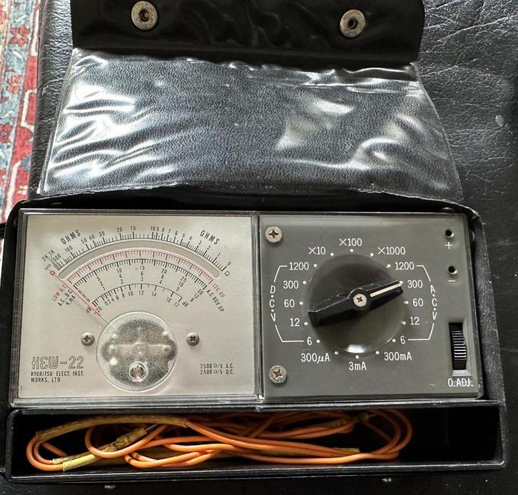 Kyoritsu kew-22 multimeter ac, dc ohm , volt en amperes vtg, Doe-het-zelf en Verbouw, Meetapparatuur, Gebruikt, Multimeter, Ophalen