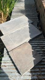 Mooie Hardstenen tegels 20x40x2 +/-30m2, Zo goed als nieuw, Natuursteen, Ophalen, Terrastegels