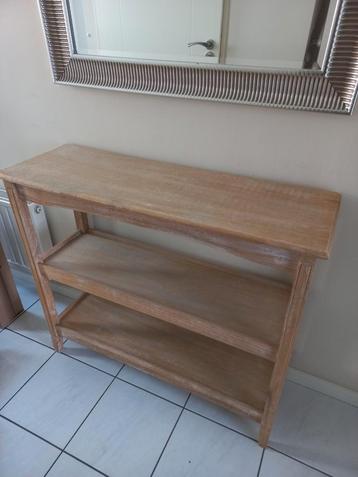 Riverdale sidetable  beschikbaar voor biedingen