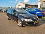 Volkswagen Passat Variant 2.0 TDI Sportline Clima Bj:2006, Auto's, Voorwielaandrijving, 4 cilinders, Zwart, Electronic Stability Program (ESP)
