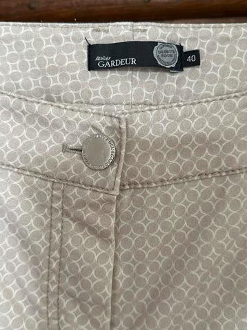 Gardeur Dames Pantalon Maat 40 Beige Print beschikbaar voor biedingen