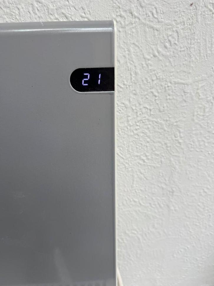 Adax 2000W Elektrische Verwarming - Grijs, Doe-het-zelf en Verbouw, Verwarming en Radiatoren, Gebruikt, Kachel, 800 watt of meer