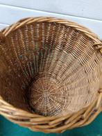 mand riet stofdoekenmand vintage, Huis en Inrichting, Woonaccessoires | Schalen en Manden, Ophalen of Verzenden