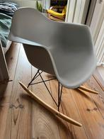 Grijze Schommelstoel, Huis en Inrichting, Ophalen, Kunststof, Gebruikt, Eén