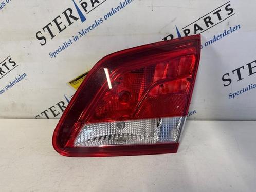 Achterlicht rechts van een Mercedes B-Klasse, Auto-onderdelen, Verlichting, Mercedes-Benz, Nieuw, 12 maanden garantie, Ophalen of Verzenden