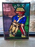 Glas in lood carnavalsfiguur uit Basel, Antiek en Kunst, Ophalen of Verzenden