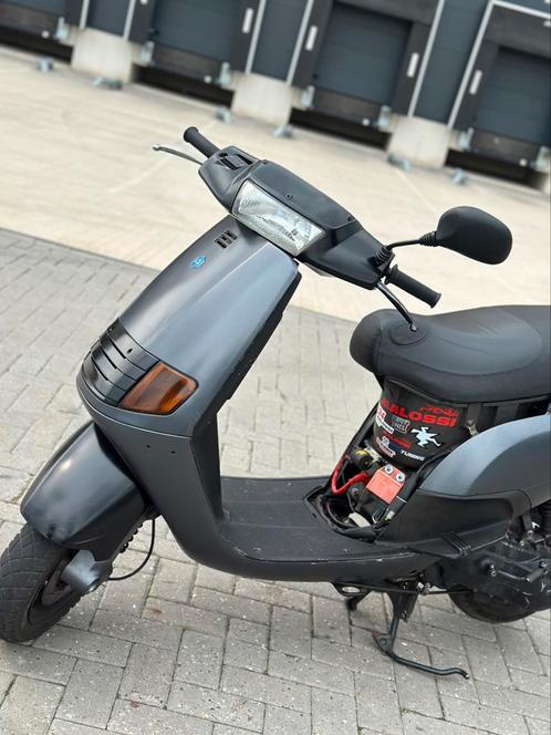 Skr 183cc duits, Fietsen en Brommers, Scooters | Piaggio, Zo goed als nieuw, Tweetakt, Ophalen