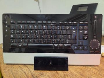 Unieke eerste versie Logitech DiNova Edge toetsenbord beschikbaar voor biedingen
