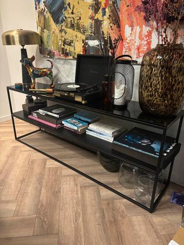 Goossens Sidetable 160cm - Zo Goed Als Nieuw