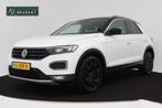 Volkswagen T-Roc 1.0 TSI Sport (PARKEERSENSOREN, NAVIGATIE,, Voorwielaandrijving, Stof, Gebruikt, Wit