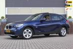 BMW X1 sDrive18i Executive | Trekhaak | Panoramadak |, Euro 5, Achterwielaandrijving, Beige, 4 cilinders