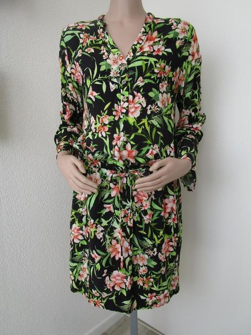 Jurk maat M, Kleding | Dames, Jurken, Zo goed als nieuw, Maat 38/40 (M), Blauw, Boven de knie, Verzenden