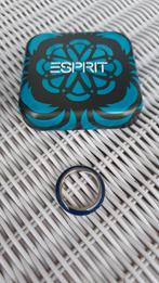 Esprit: prachtige 2-kleurige ring van edelstaal, Blauw, Nieuw, Ophalen of Verzenden, 17 tot 18