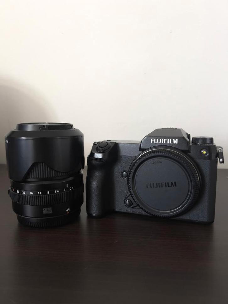 Fujifilm GFX 100S + GF 45mm f/2.8 (29k Clicks), Audio, Tv en Foto, Fotocamera's Digitaal, Zo goed als nieuw, Compact, Fuji, Geen optische zoom