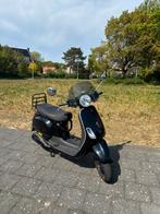 Vespa LX 50 | Nieuwe accu | 3.900 km | Incl. helmen & sloten, Fietsen en Brommers, Scooters | Vespa, Ophalen, Gebruikt, Benzine