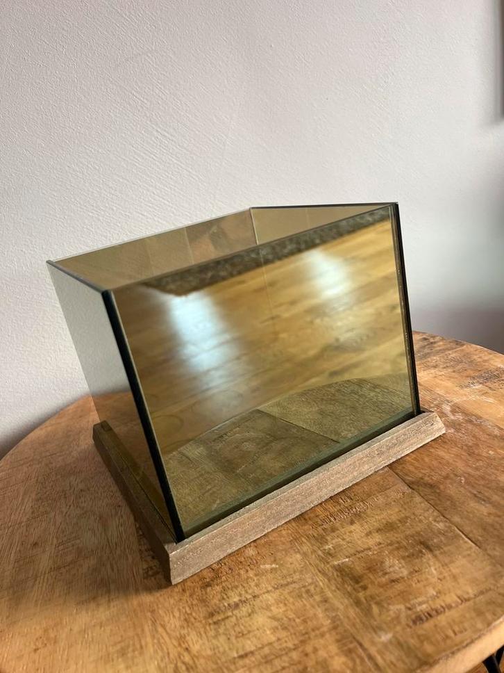 Glazen waxinelichthouder / windlicht met houten voet, Antiek en Kunst, Antiek | Spiegels, Vierkant, Ophalen of Verzenden