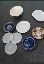 Mooie set oude vintage borden Taous en Mosa Maastricht, Ophalen of Verzenden