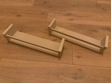 Ikea Klein Wandrekje - Wit Geschilderd beschikbaar voor biedingen