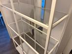 IKEA VITTSJÖ Witte Vitrinekast, Huis en Inrichting, Ophalen, Met plank(en), Gebruikt, 50 tot 100 cm