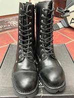 Stoere New rock hoge schoenen maat 42 erg mooi unisex, Kleding | Heren, Schoenen, Schoenen, Zwart, Nieuw, Ophalen of Verzenden