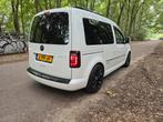 Unieke Volkswagen Caddy combi 1.2 TSI Edition 30 wit, Auto's, Volkswagen, Voorwielaandrijving, 15 km/l, 74 €/maand, 4 cilinders