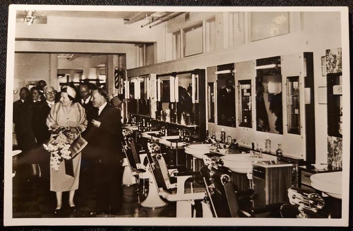 nr.23 :H.M.Koningin Juliana 1955 (ongelopen), Verzamelen, Ansichtkaarten | Themakaarten, Ongelopen, 1940 tot 1960, Ophalen